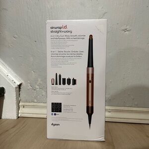 Dyson Airwrap ID Straight + Wavy
